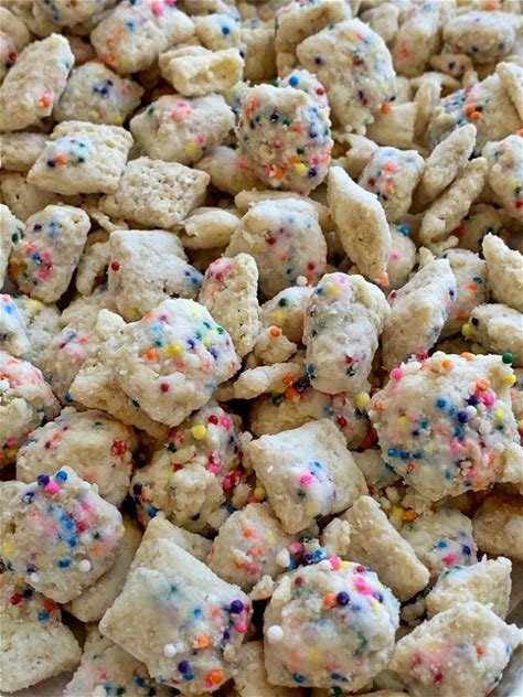 funfetti-chex-mix-together-as-family image