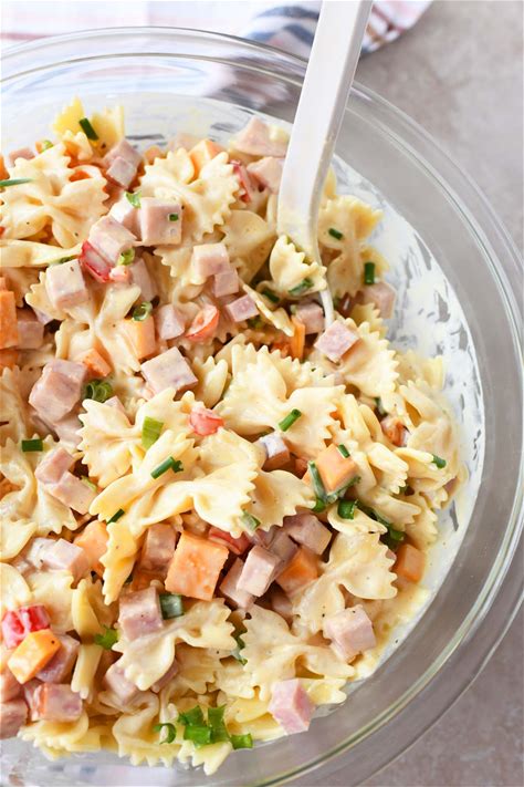 creamy-ham-and-cheese-pasta-salad-sizzling-eats image