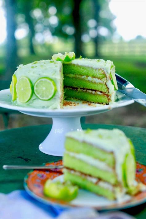 key-lime-cake-with-cream-cheese-lime-icing-stacy image