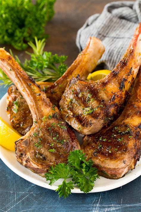 grilled-lamb-chops-dinner-at-the-zoo image