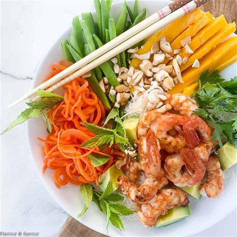 vietnamese-prawn-shrimp-noodle-bowl-flavour-and image
