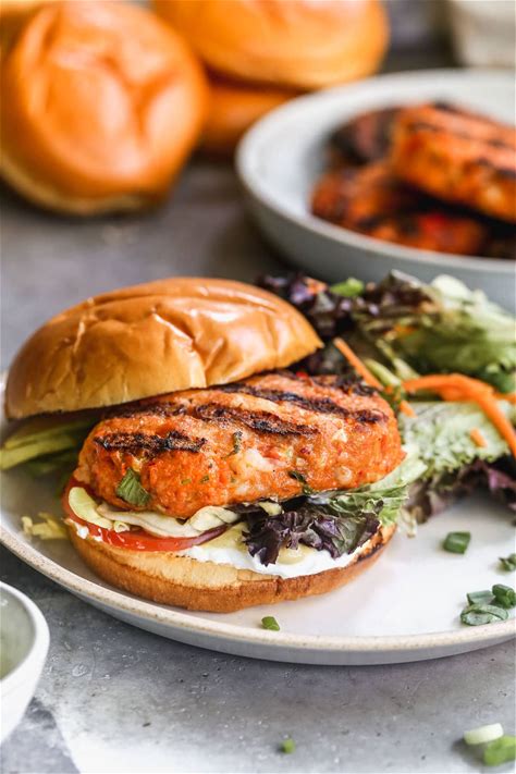 shrimp-burger-perfect-texture-with-southern image