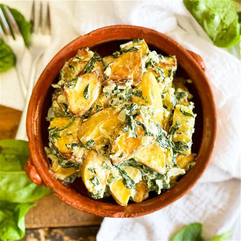 creamy-roasted-potatoes-with-spinach-garlic image