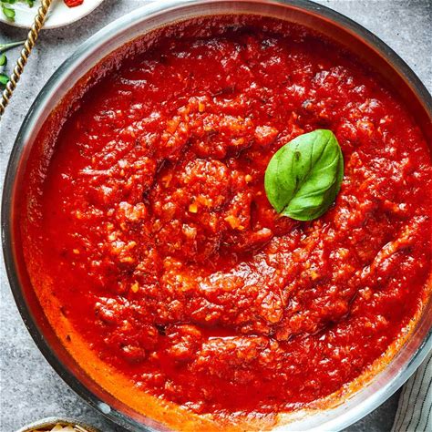easy-pomodoro-sauce-recipe-authentic-italian-style image