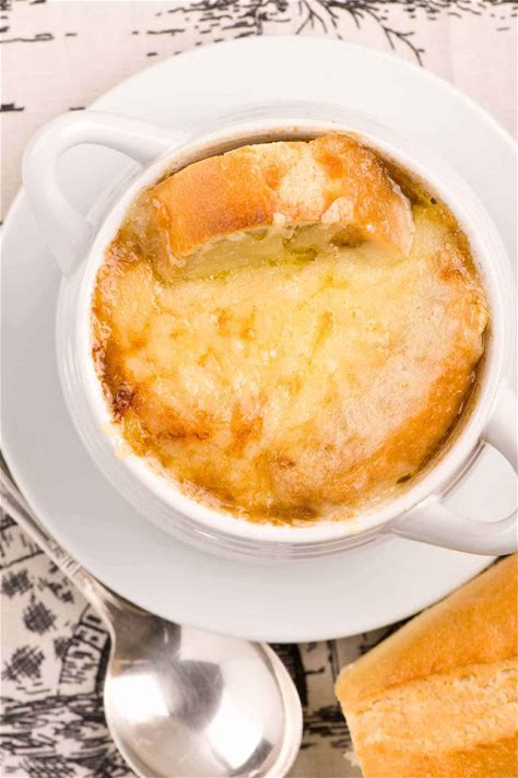 french-onion-soup-gratine-mygourmetconnection image