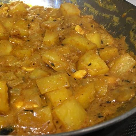 potato-kootu-curry-kerala-style-recipe-with-coconut image