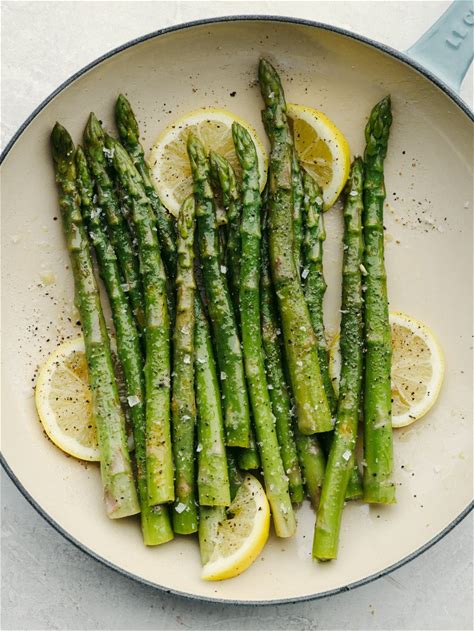 fresh-and-delicious-steamed-asparagus-recipe-the image