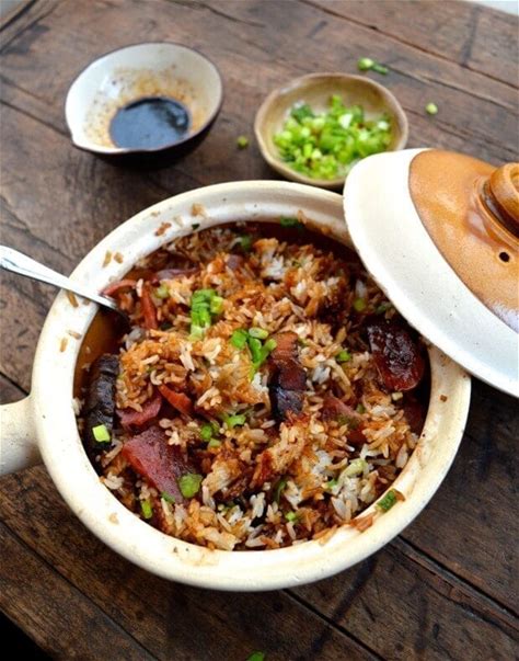 hong-kong-style-clay-pot-rice-bowl image