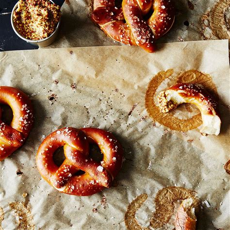 how-to-make-soft-pretzels-best-soft-pretzel image