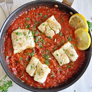 the-ultimate-spanish-cod-recipe-with-tomato-sauce image