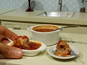 mini-food-mozzarella-stuffed-meatloaf-miniature image