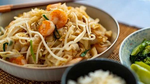 shrimp-chow-fun-蝦仁炒粉-made-with-lau image
