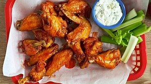 classic-hot-wings-food-network image