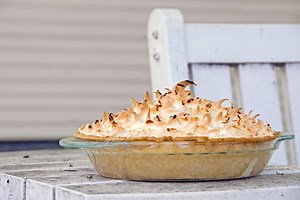 amazing-recipe-coconut-cream-pie-with-meringue image