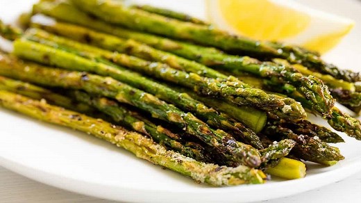 perfect-grilled-asparagus-the-stay-at-home-chef image