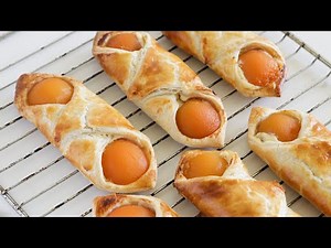 apricot-pastry-recipe-easy-apricot-dessert-apricot-bow image