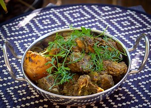 fijian-chicken-curry-on-the-bone-that-fiji-taste image