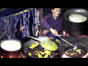 himalayan-dinner-with-lambs-meat-cowherd-lifestyle image