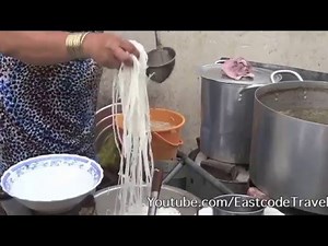 pho-bo-beef-noodle-soup-vietnamese-street-food-youtube image