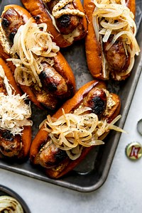 wisconsin-beer-brats-recipe-grilled-beer-boiled-brats image