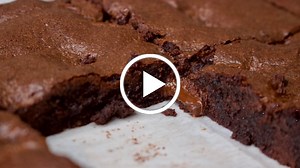 the-gooeiest-ever-passover-brownies-jamie-geller image