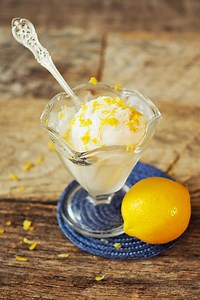 lemon-frozen-yogurt-easy-creamy-sweet-pattymac-makes image
