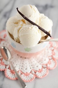homemade-vanilla-ice-cream-for-ice-cream-maker image