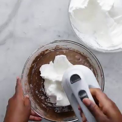 tasty-vertical-layered-cookies-cream-cake image