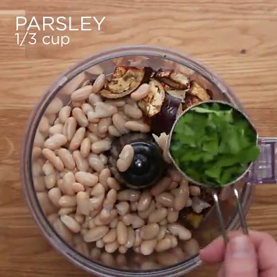 tasty-healthy-white-bean-dip-snack-prep-facebook image