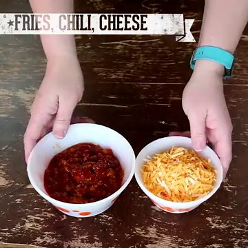 campfire-chili-cheese-fries-tin-foil-dinner-the-kitchen image