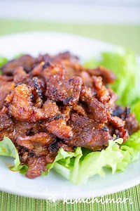 simple-oven-baked-korean-spicy-pork-kimchimari image