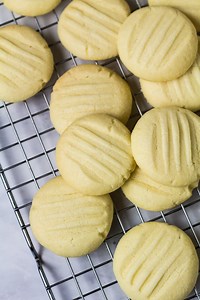 melting-moments-butter-cookies-marshas-baking image