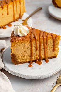 best-ever-pumpkin-cheesecake-with-gingersnap-crust image