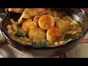 sauteed-scallops-with-warm-tuscan-beans-cooking-light image