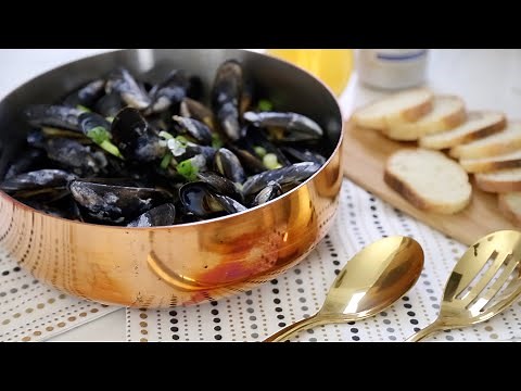 how-to-cook-mussels-easy-recipe-youtube image