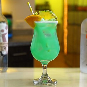emerald-city-tipsy-bartender image