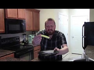 chicken-parmesan-stuffed-garlic-bread-youtube image