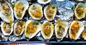 easy-baked-oysters-amycaseycooks image