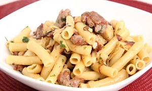 pasta-with-sausage-and-artichoke-hearts-laura-in-the image