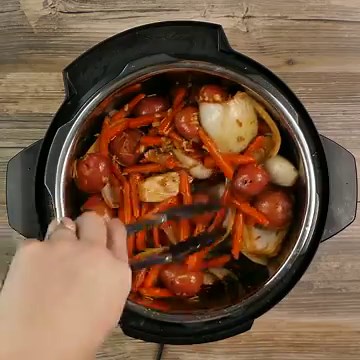 instant-pot-pot-roast-sunday-pot-roast-favorite-family image
